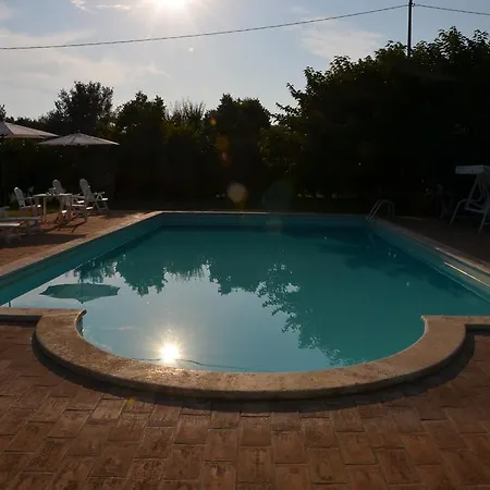 Apartahotel Casale Santa Caterina Amelia