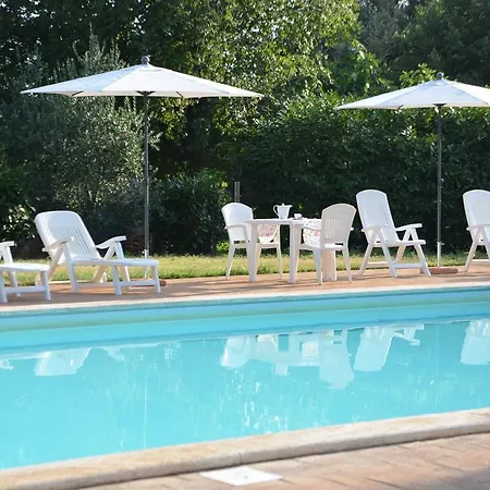 Hotel apartamentowy Casale Santa Caterina 4*